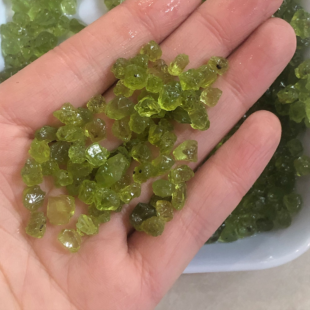 20g/Pack Natural Peridot Olivi - огляд і ціна Healing Crystal Set